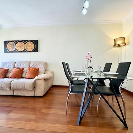 Lujoso Piso Centro Aparcamiento Privado, Terraza & Ac Apartment Malaga Bagian luar foto