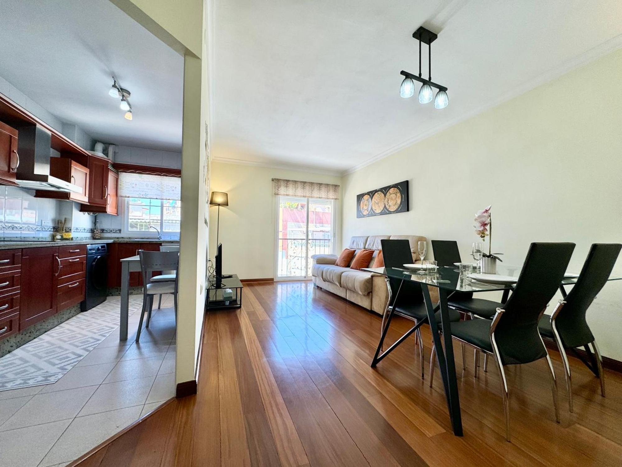 Lujoso Piso Centro Aparcamiento Privado, Terraza & Ac Apartment Malaga Bagian luar foto