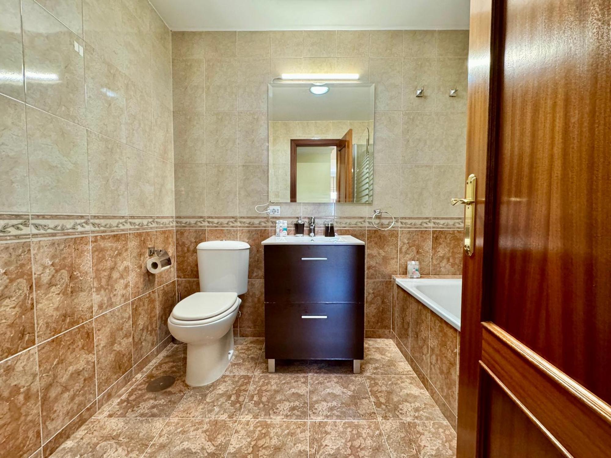Lujoso Piso Centro Aparcamiento Privado, Terraza & Ac Apartment Malaga Bagian luar foto
